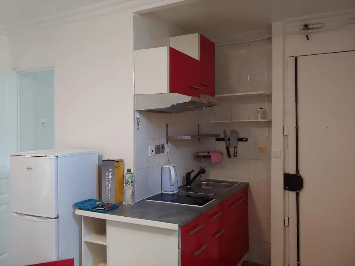 Paris Apartment Airbnb France